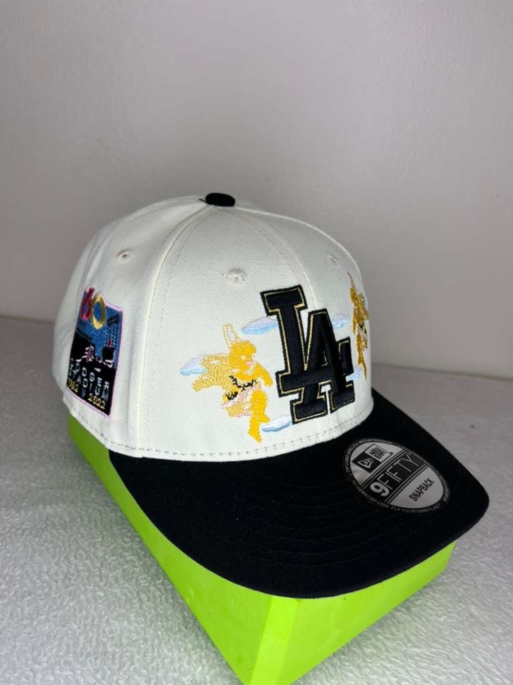 New Era Los Angeles LA Floral Snapback Hat - White & Black
